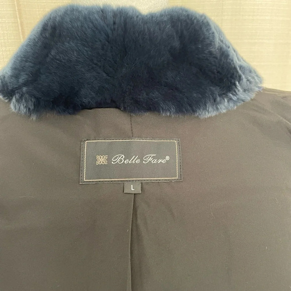 COPY - *NWOT* Navy Belle Fare Short Faux Fur Cairo Jacket - Sz. L - MSRP $850 - Picture 5 of 8